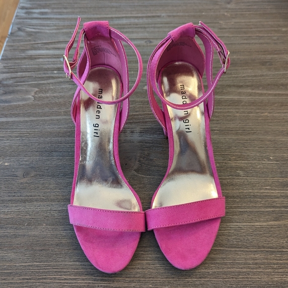 Madden Girl Dress Sandals | Size 7.5 - Picture 6 of 7